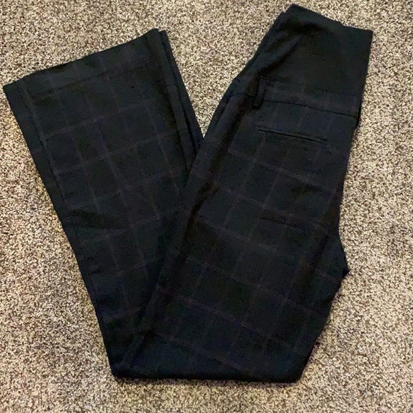 Maternity slacks - Picture 1 of 4